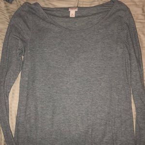 Long sleeve Mossimo top!